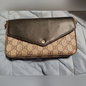 Vintage Small Gucci handbag